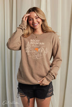 Load image into Gallery viewer, ROCKY MOUNTAIN Mineral Graphic Sweatshirt