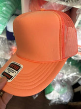 Load image into Gallery viewer, Otto Trucker Hat
